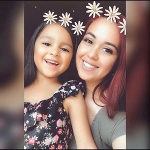 Meet your Posher, Cristina